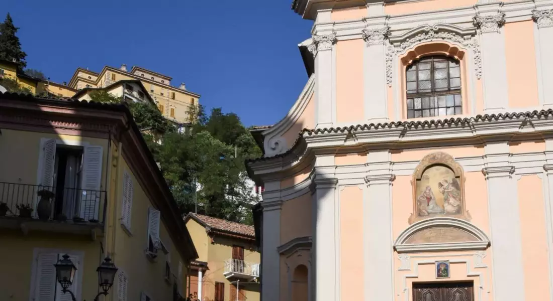 001_Langhe_Canelli_marcobadiani_sito.da4d3582
